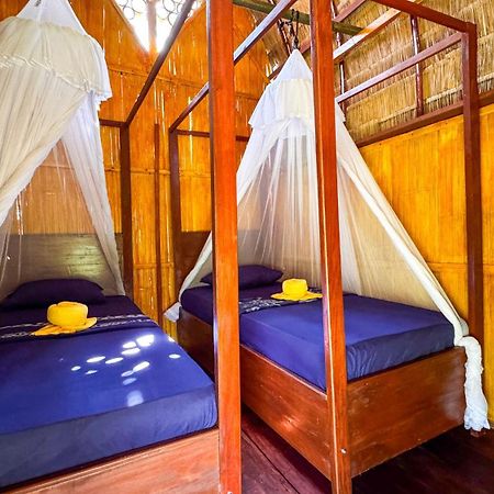 Sten Lodge eco Homestay&restaurant Labuan Bajo Esterno foto