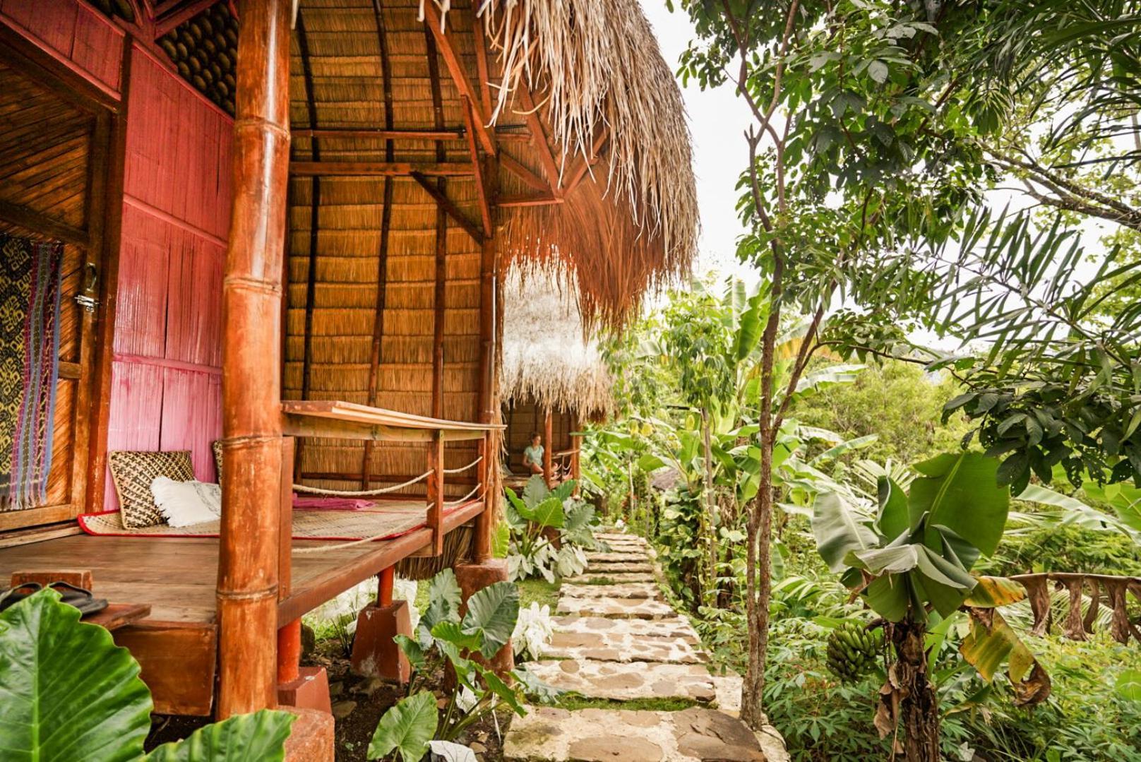 Sten Lodge eco Homestay&restaurant Labuan Bajo Esterno foto