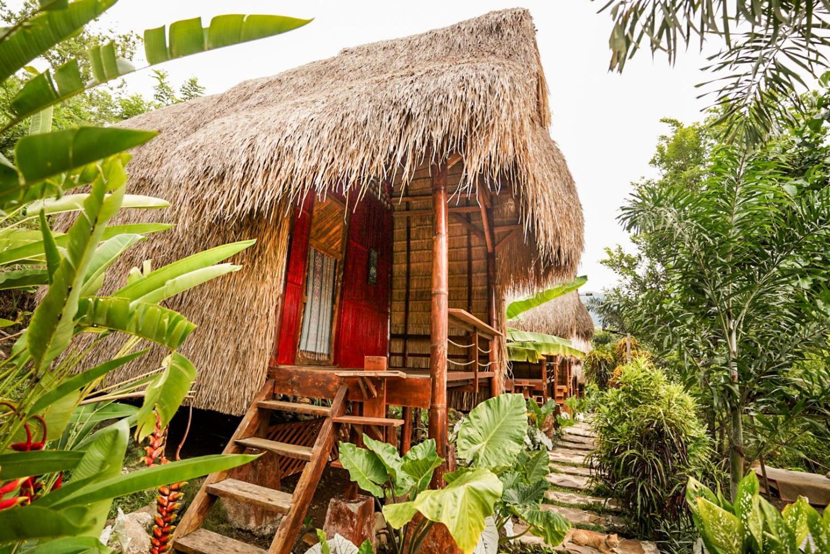 Sten Lodge eco Homestay&restaurant Labuan Bajo Esterno foto